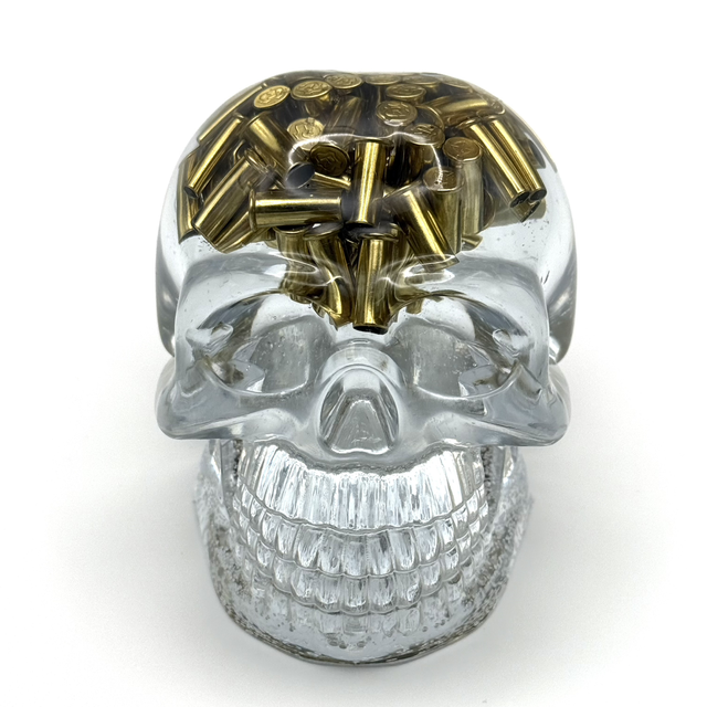 Tête de mort translucide avec petites douilles 