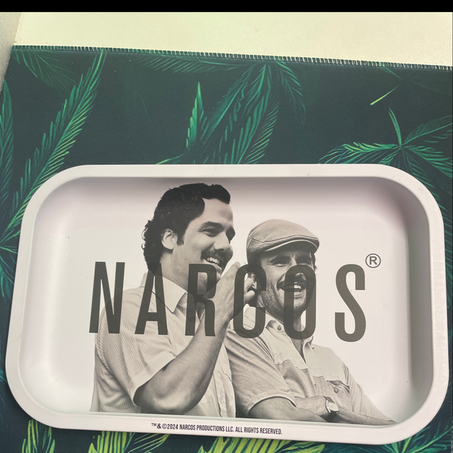 plateau en métal 26cm/16cm