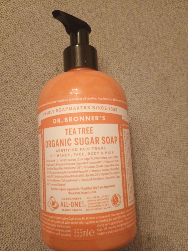 Dr. Bronner&#039;s - Tea Tree Organic sugar soap