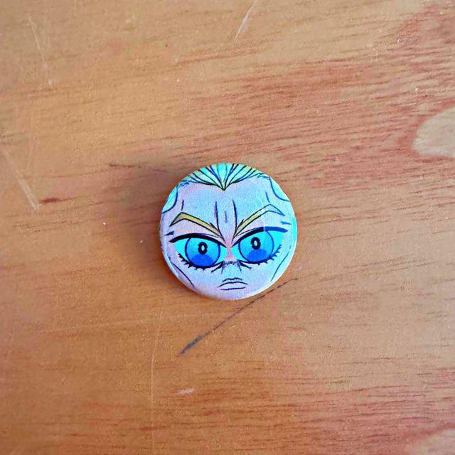 Jojo Diamond is Unbreakable buttons 