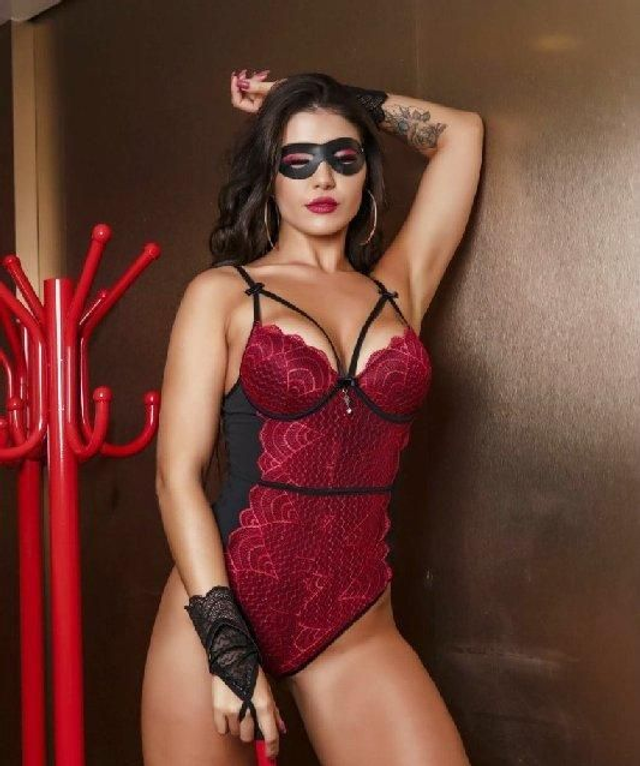 Body Alexia                                                                                                                                   