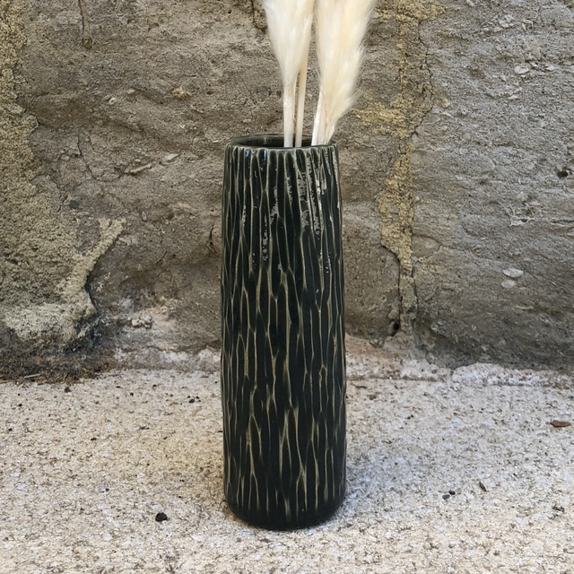 Long vase II