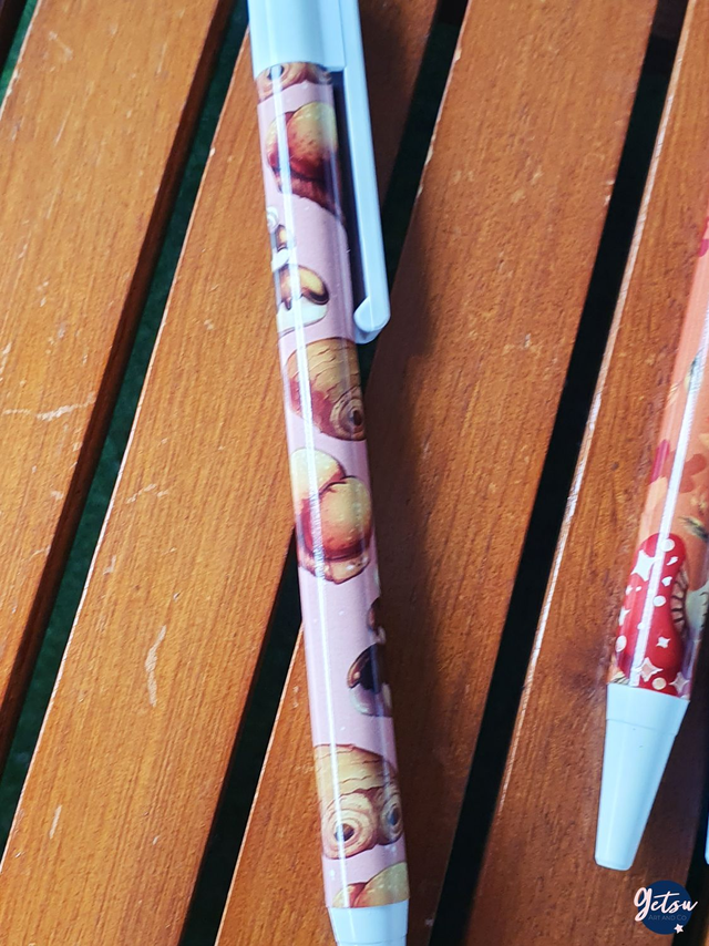 Stylo pâtisserie brioches et religieuses au chocolat