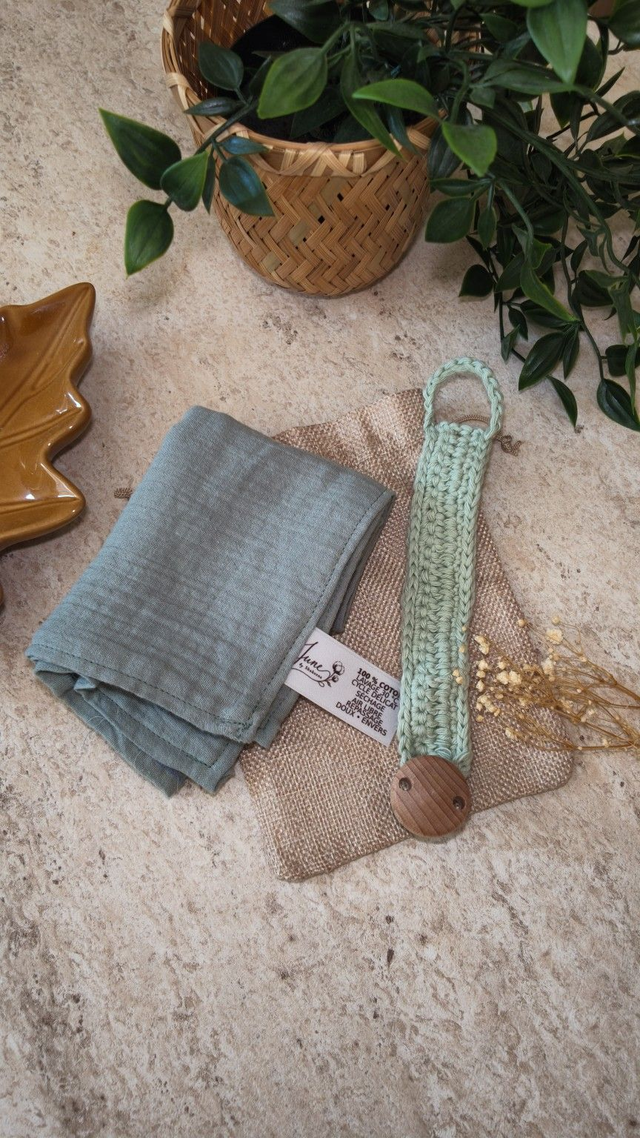 Duo Essentiel – Lange & attache-tétine crochetée