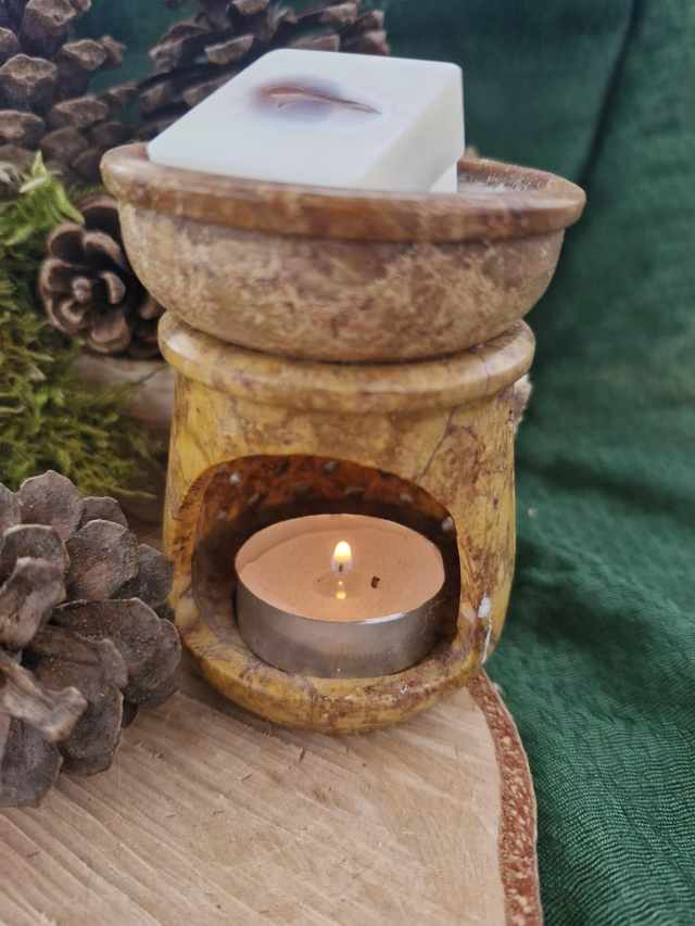 Myrrh & Tonka crystal wax melt