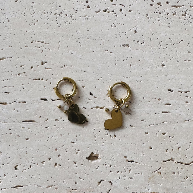 Oorbellen hartje wit