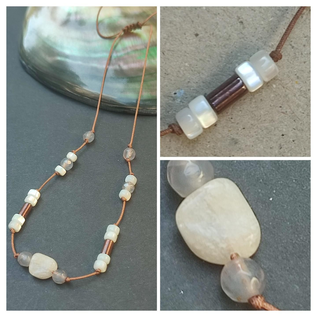 Bracelet en pierre de lune , agate , nacre ( pierres naturelles) réglable sur fil de jade
