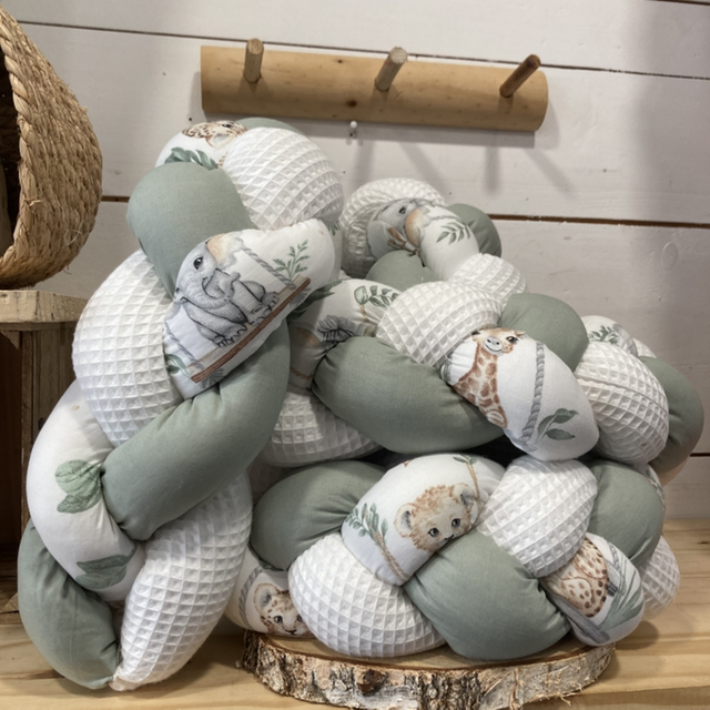 Tresse de lit savane vert amande