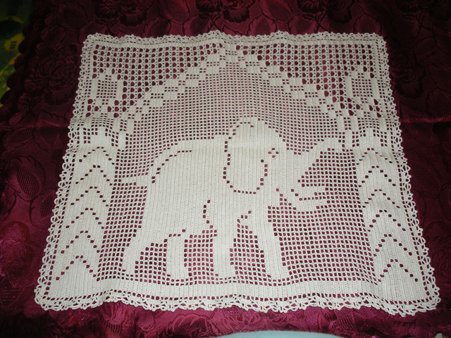 Napperon rectangle blanc L'éléphant