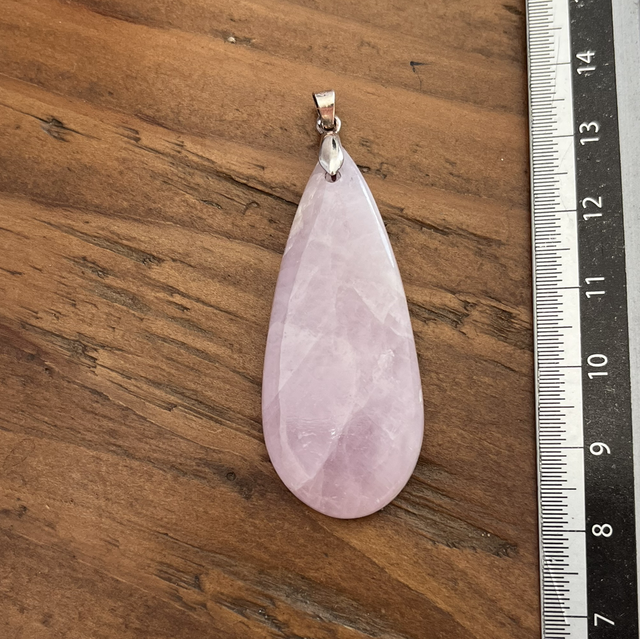 Pendentif en Kunzite et bélière argent