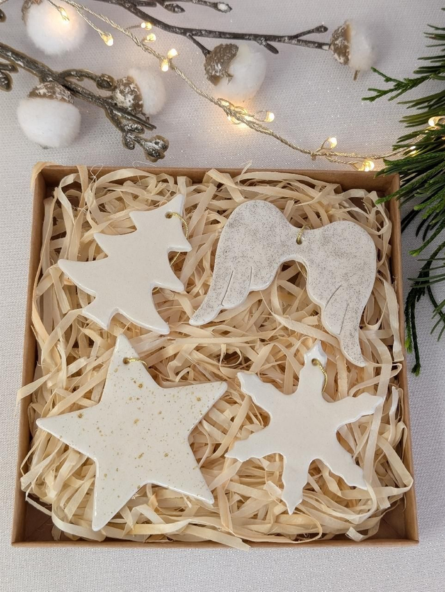 Zestaw 4 zawieszek mix 