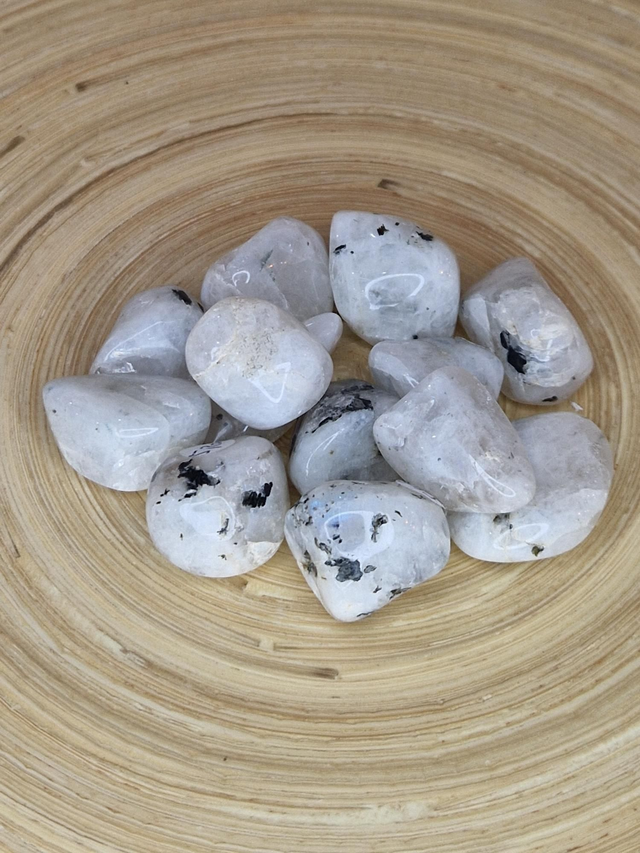 Labradorite blanche - Pierre roulée
