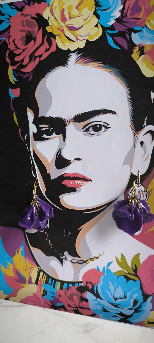 Flower by Frida Violette 