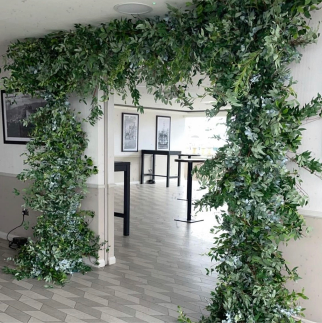 Wall Hire - Foliage Square Arch 