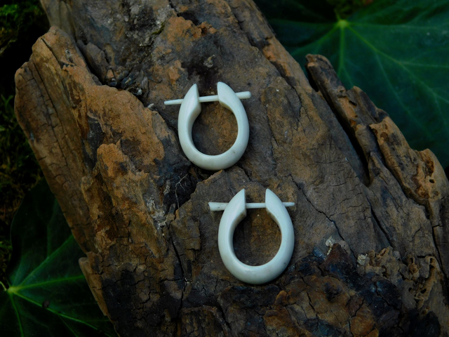 Créoles avec tige - moyenne taille