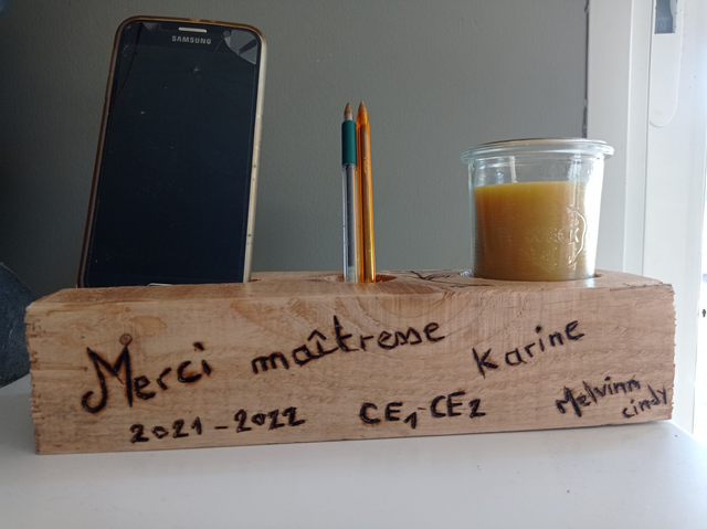 Support 3 en 1 à personnalisé