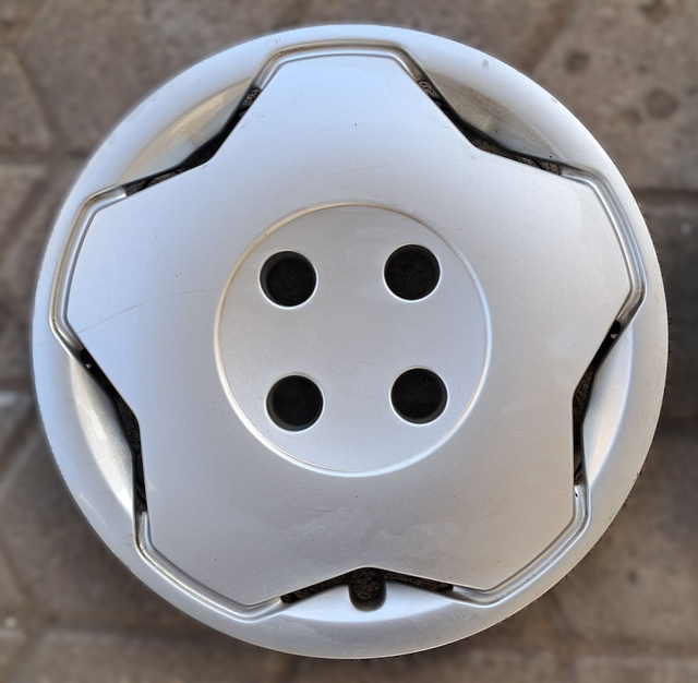 Enjoliveur Renault Clio1/R5/R11/R19/R21/ Super 5- 13&quot; modèle : Energy Occasion