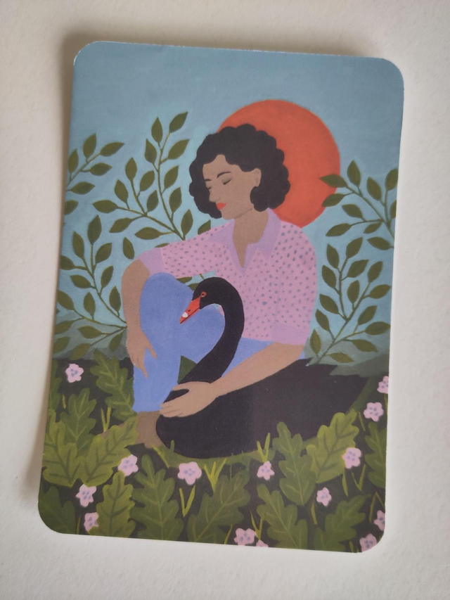 Postkaart "Vrouw met zwarte zwaan"