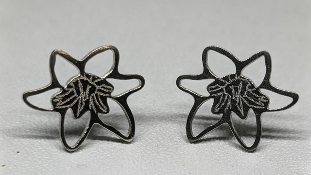 Lily 10mm sterling silver stud earrings 