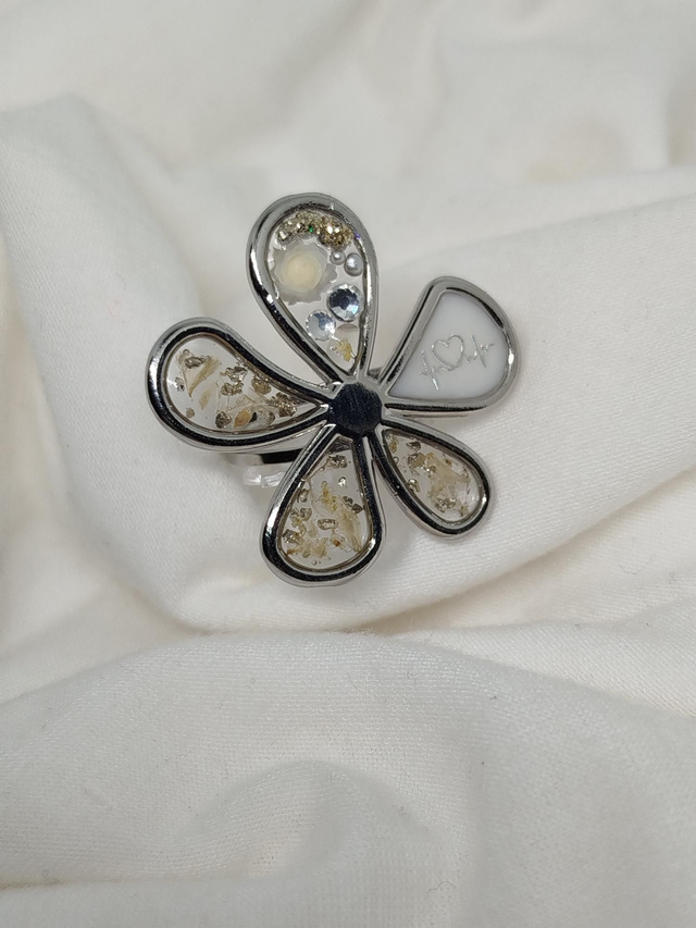 Bague monstera coloris blanc 