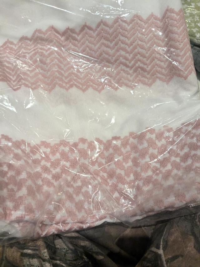 Pink and white shemagh