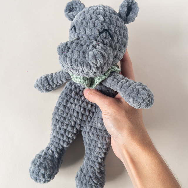 Doudou snuggler hippo - collerette verte 