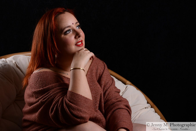 Carte cadeau Séance portrait femme - shooting de 20min maxi, 5 photos au choix envoyées en téléchargement