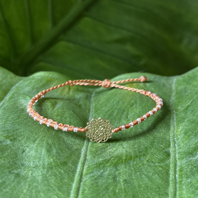 Bracelet saumon estampe