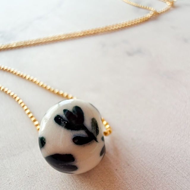 Collier PERLE de porcelaine