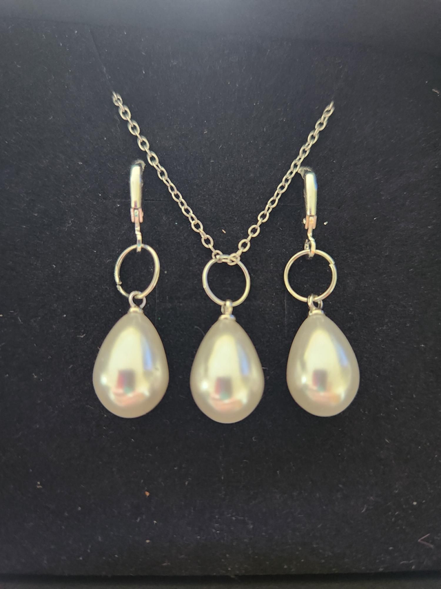 ABS PEARL SET set on sterling silver chain and clamp earrings 