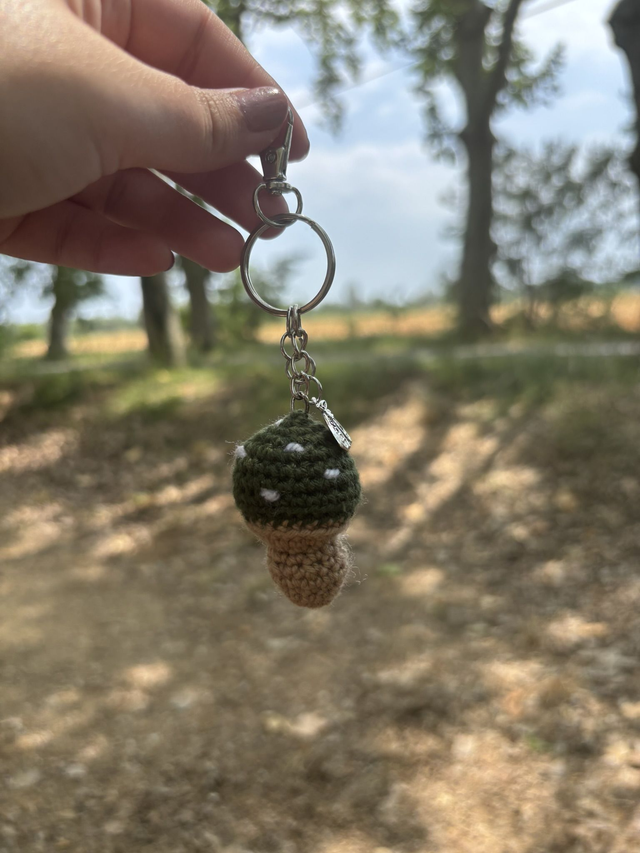 Porte-clé - Champigon vert avec charme