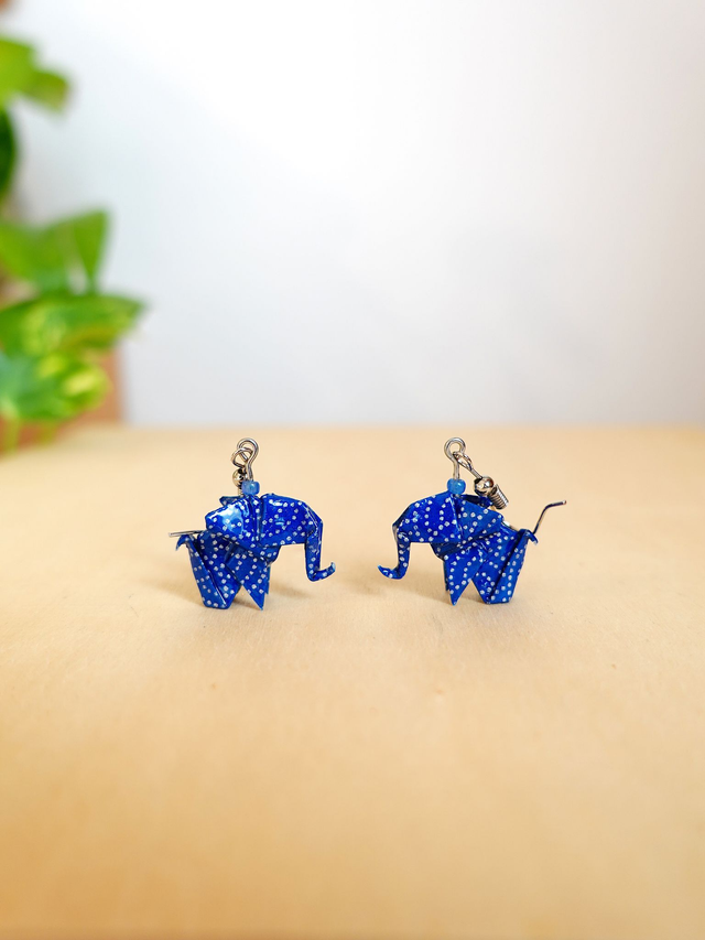 Origami Eléphant / Papier japonais washi / Bleu à pois / Bijou japonais origami / Boucles d&#039;oreilles / 
