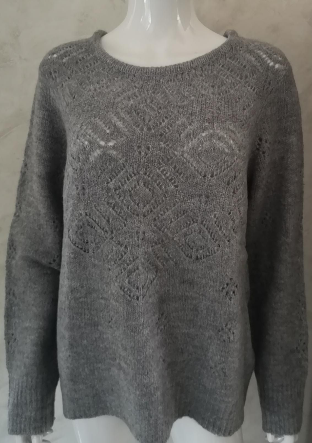 Pull manche longue avec col rond 