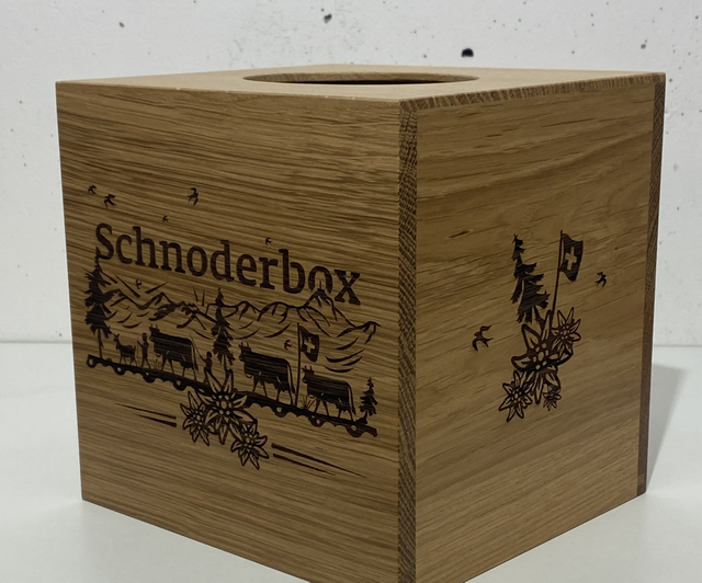 Schnoderbox Würfel: Eichenholz graviert