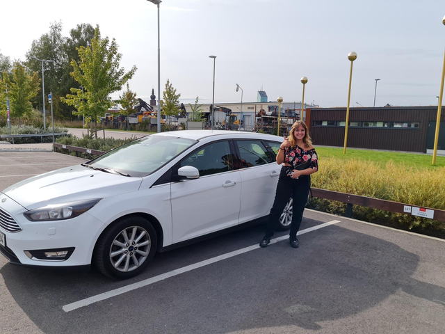 Lån av personbil inkl., uppvärmningslektion 40 min