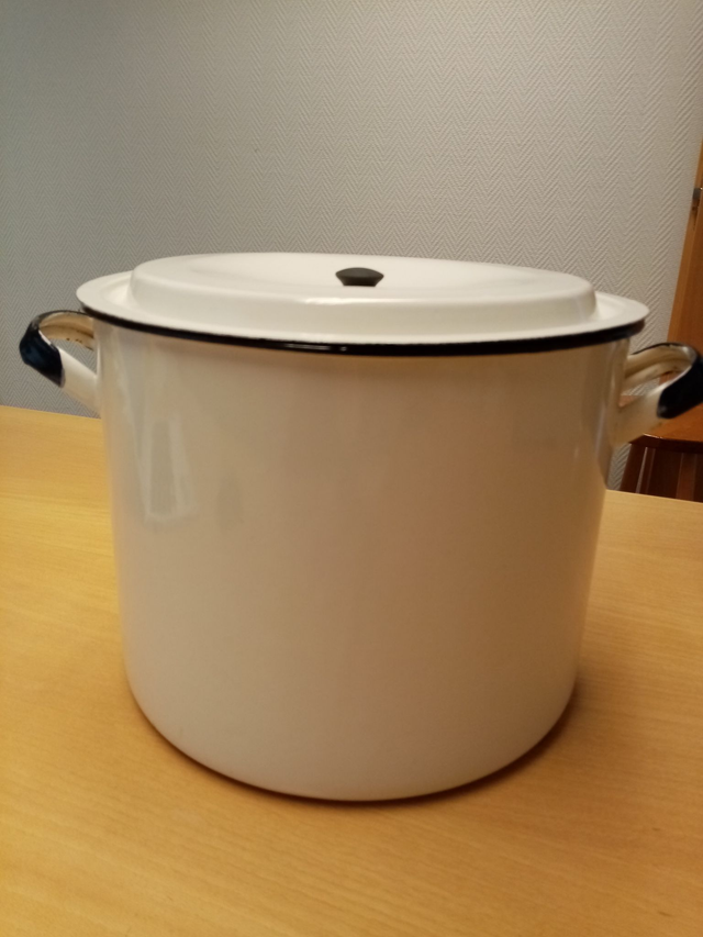 Emalikattila iso #028