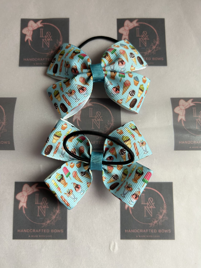 Blue Ice Cream Ribbon Bobbles