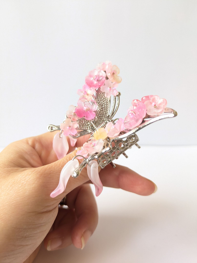 Pince Papillon pampille Rose