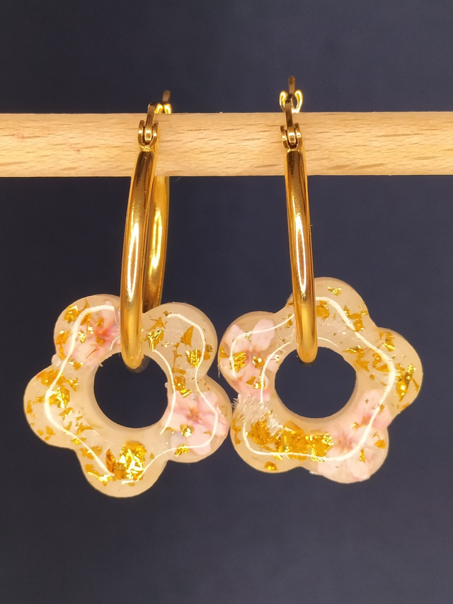 Créoles et pampilles fleurs coloris rose blanc or