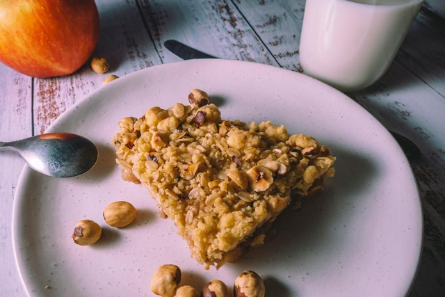 Spiced Apple Crumble Milkshake