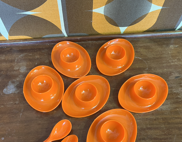 Lot de coquetiers design vintage plastique orange 
