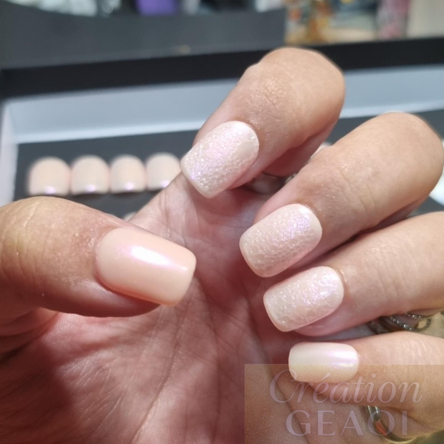 Nude glass bubble little carré S créer sur commande délai de 7jours ouvrable