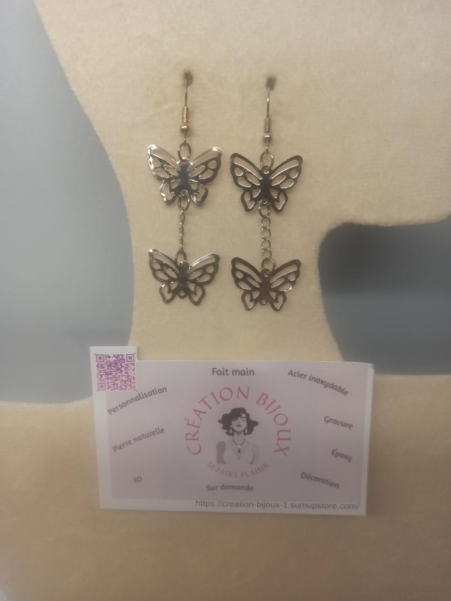 Boucle d'oreille papillon 