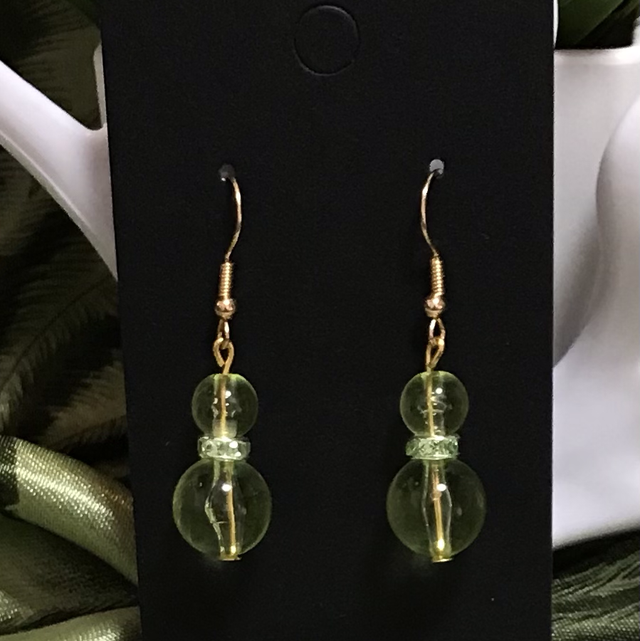 Green Dangling Earrings- GDE52