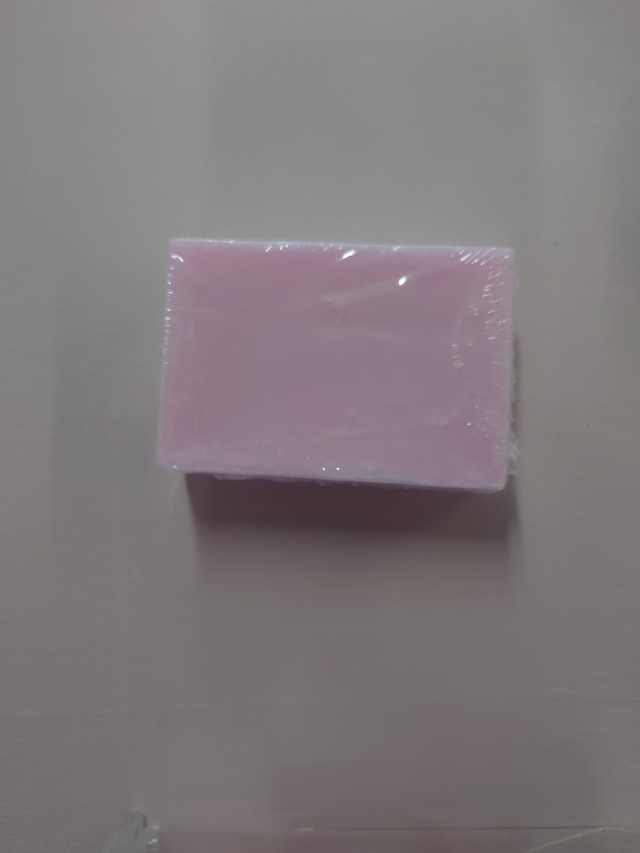 Soap Bar - Strawberry Bon Bon 