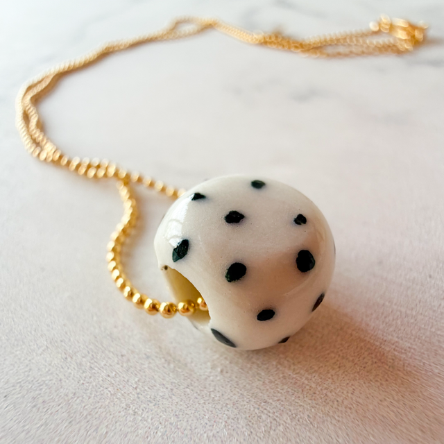 Collier PERLE de porcelaine