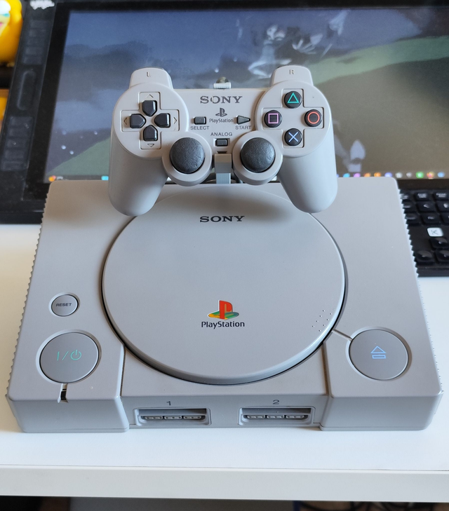 Support d&#039;exposition Playstation gris