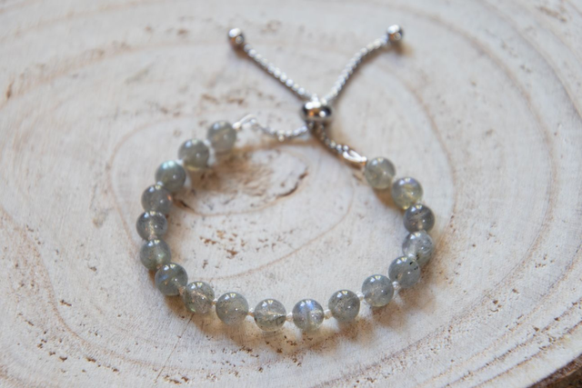(Taille XS-S) Bracelet ajustable Labradorite
