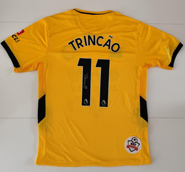 Gesigneerd  Francisco Trincão Wolverhampton Wanderers shirt