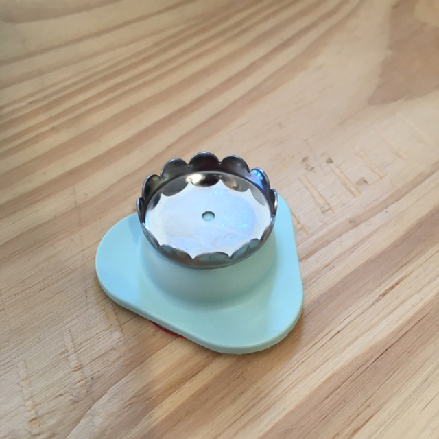 Porte-savon aimanté et adhésif 